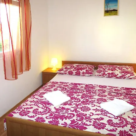 Apartman Klaric-1 By Interhome