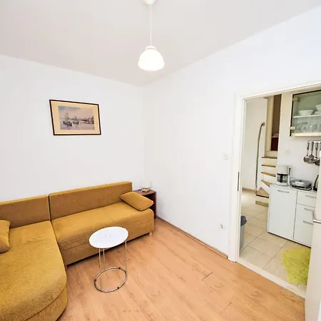 Apartman Klaric-1 By Interhome *